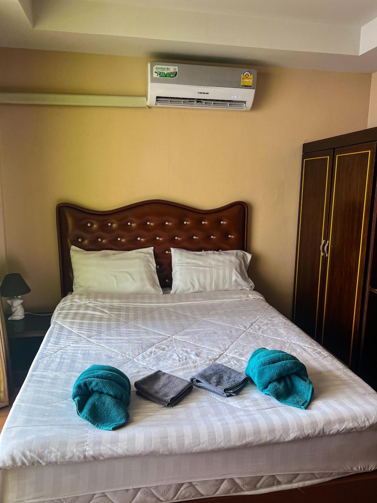 Ferienwohnung Smyrna Pattaya Exterior foto